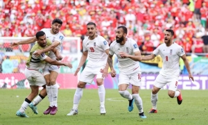 Irán venció a Gales en el tiempo añadido