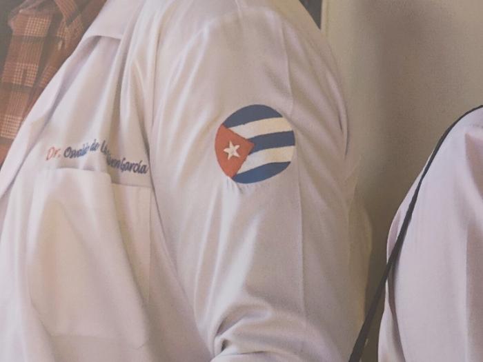 Continúa de pie nuestro ejército de batas blancas