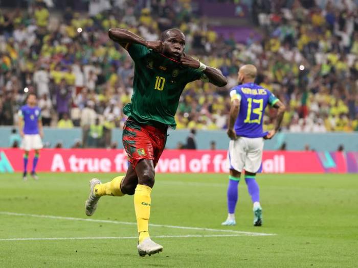 Vincent Aboubakar marcó el gol del triunfo ante Brasil.