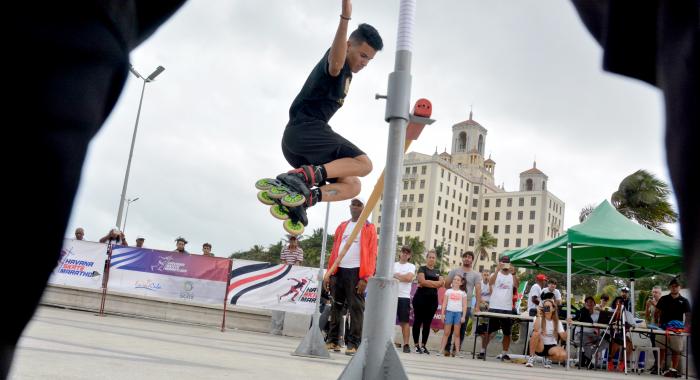 Festival de patinaje en la Habana Cuba HAVANA SKATE MARATHON