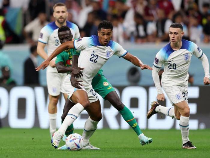 Jude Bellingham condujo el triunfo de Inglaterra a los cuartos de final. 
