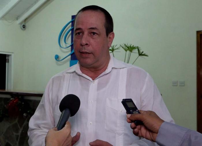 entrevista ministro de Salud Pública