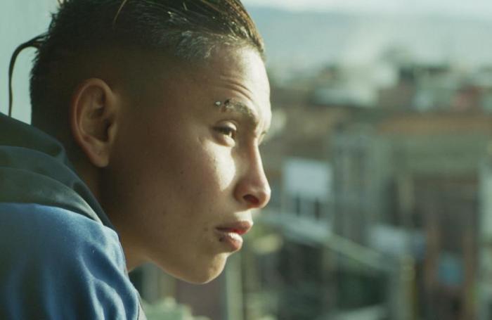 Fotograma de Un varón. 