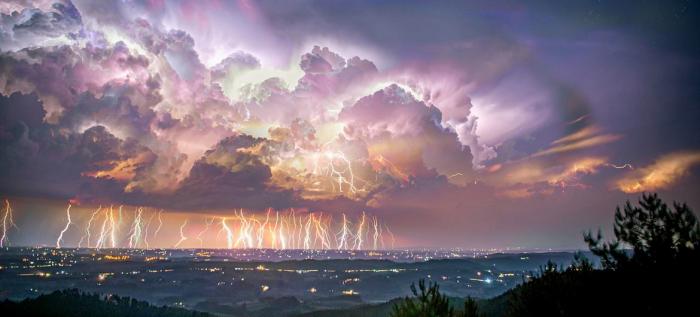 En los últimos años, Bosnia y Herzegovina se ha visto afectada por fenómenos meteorológicos extremos relacionados con el cambio climático, desde lluvias intensas a olas de calor, pasando por sequías e inundaciones.