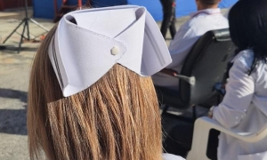 Continúa de pie nuestro ejército de batas blancas