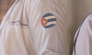 Continúa de pie nuestro ejército de batas blancas