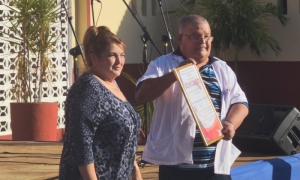 Continúa de pie nuestro ejército de batas blancas