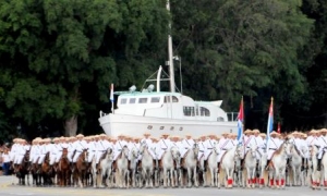 PRACTICA DESFILE MILITAR