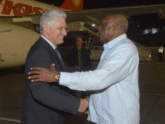 Recibimiento de la delegación que estuvo en la Celac