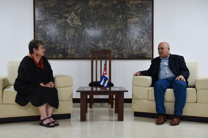 Dialogó Morales Ojeda con  representantes de partidos  europeos