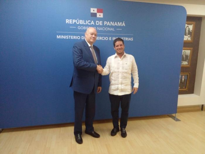 Malmierca explicó que luego de dos años de crisis sanitaria por la pandemia de la Covid-19, se abren diversas perspectivas en materia de comercio e inversión.