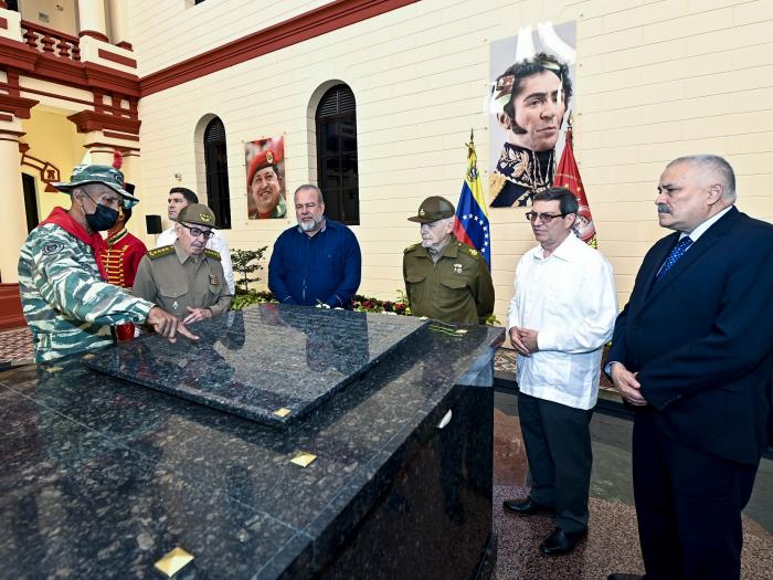 Raúl en el Cuartel de la Montaña