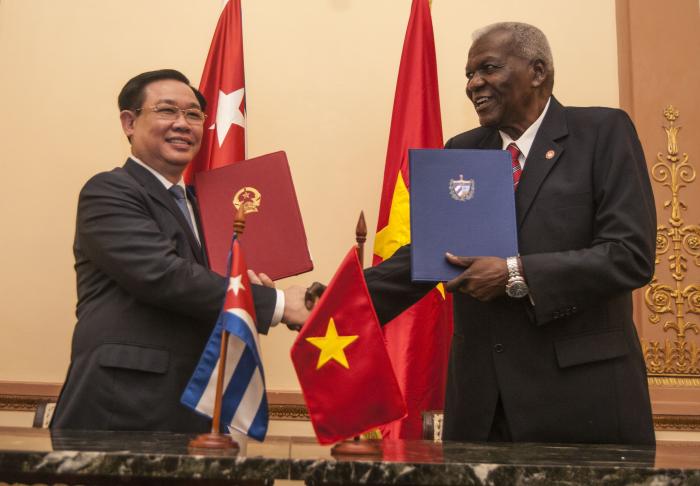 Recibimiento al miembro del Buro Político del Comité Central del Partido Comunista de la Republica Socialista de Vietnam