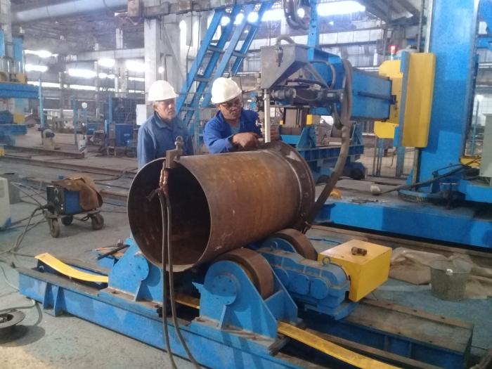 INDUSTRIA