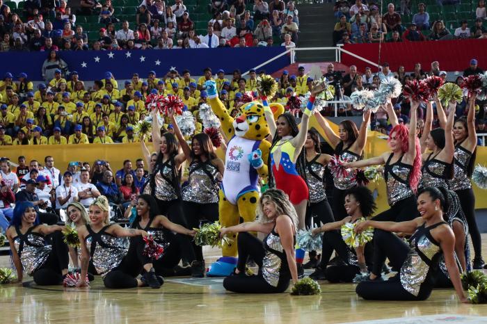 En el gimnasio José Beracasa, del Parque Naciones Unidas, se clausuraron los Juegos. Foto: Mónica Ramírez 