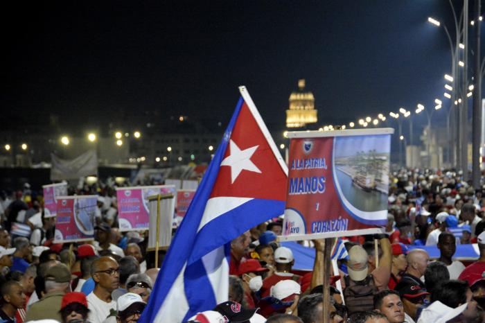 Muy diferente al resto del mundo fue la celebración del Día Internacional de los Trabajadores en Cuba. 
foto: Juvenal Balán 
