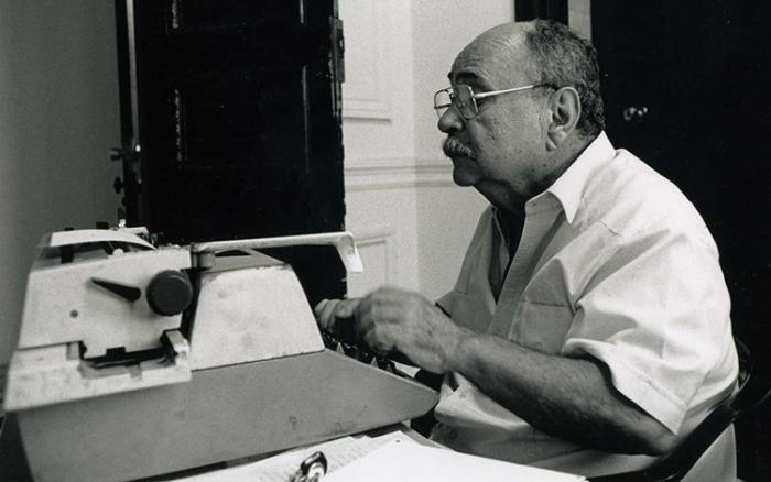 Enrique Núñez Rodríguez escritor, teatrista y humorista cubano. 