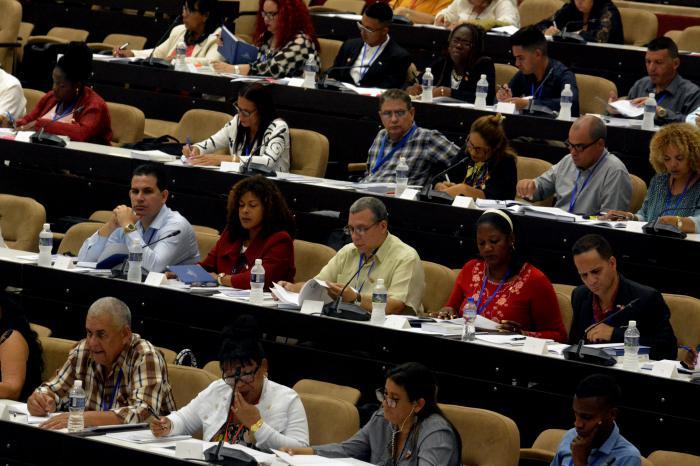 Sesión Extraordinaria del Parlamento cubano