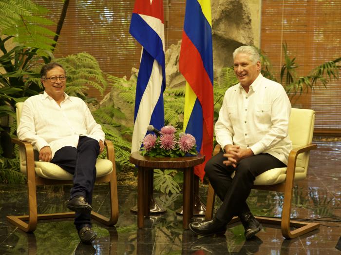 Miguel Díaz-Canel recibe a Gustavo Petro