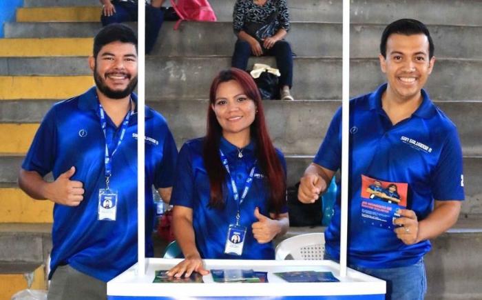 Voluntarios a los Juegos Centroamericanos de San Salvador