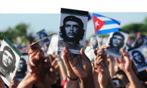 El Comandante Guerrillero Ernesto Che Guevara está en el corazón de millones de cubanos y en el de otros pueblos del mundo. FOTO: JUVENAL BALÁN
