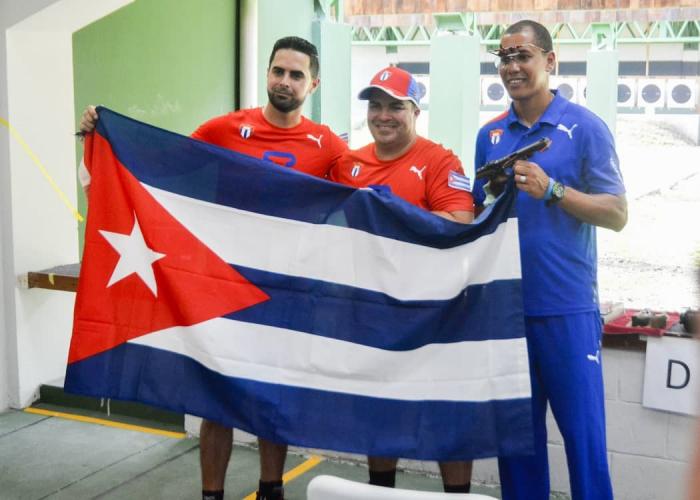 Cuba se impuso con sus estelares pistoleros. foto: abel rojas