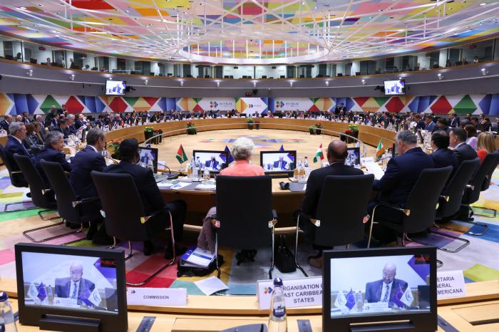 «Tenemos desafíos muy importantes que nos obligan a trabajar de manera más coordinada entre nuestros países y regiones», expresó Lula da Silva. foto: consejo europeo