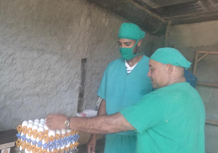 Con los niveles productivos actuales llegan a los barrios, específicamente a las familias
vulnerables. FOTO DEL AUTOR