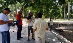 Proceso de grabación de la serie Asalto de victorias, en áreas del antiguo cuartel Carlos Manuel de Céspedes, hoy museo Antonio Ñico López. FOTO: CORTESÍA DE VIDEOS CRISOL.