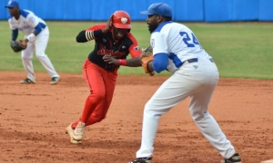 BeÃ­sbol Serie 62 Play Off-IND-STG-Play-01
