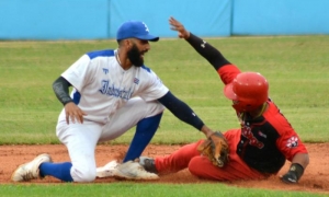 BeÃ­sbol Serie 62 Play Off-IND-STG-Play-01