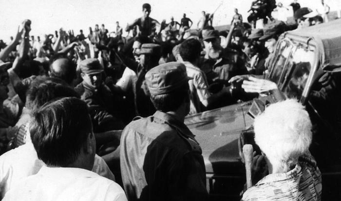 Fidel Castro en los sucesos del 05 de Agosto de 1994
Foto: Ferval
Publicada: 05/08/2009
Fid18797