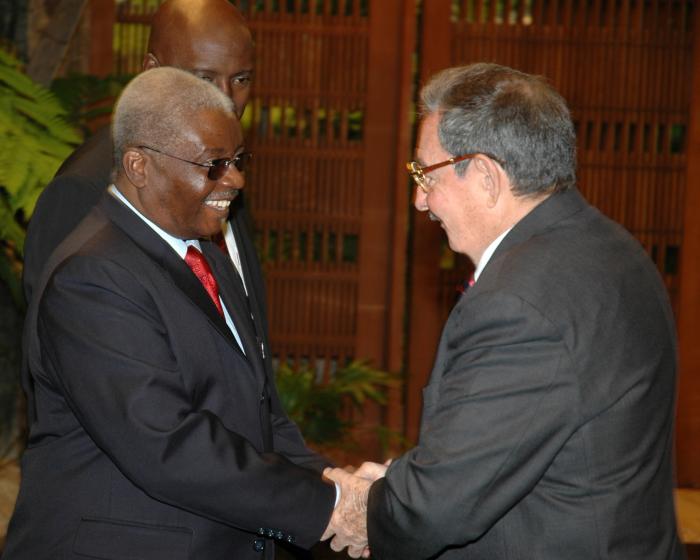 Mozambique y Cuba