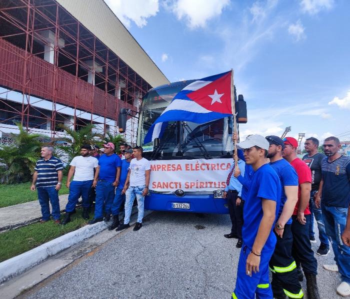 brigada de la empresa eléctrica