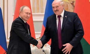 Vladimir Putin y Alexandr Lukashenko