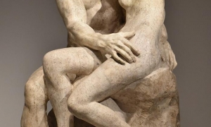 Obra El beso, de Rodin