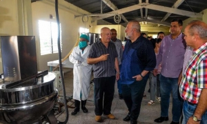 Inauguran en Pinar del Río fábrica para la producción de polvo de moringa