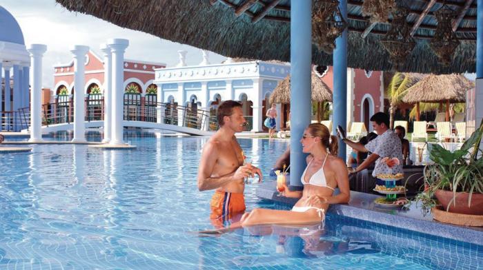 Actualmente el 80 % de los hoteles cubanos tienen cobertura Wi-Fi con acceso a internet, y cuentan con alrededor de 4 000 pos para el pago electrónico. foto: Cortesía de Iberostar	