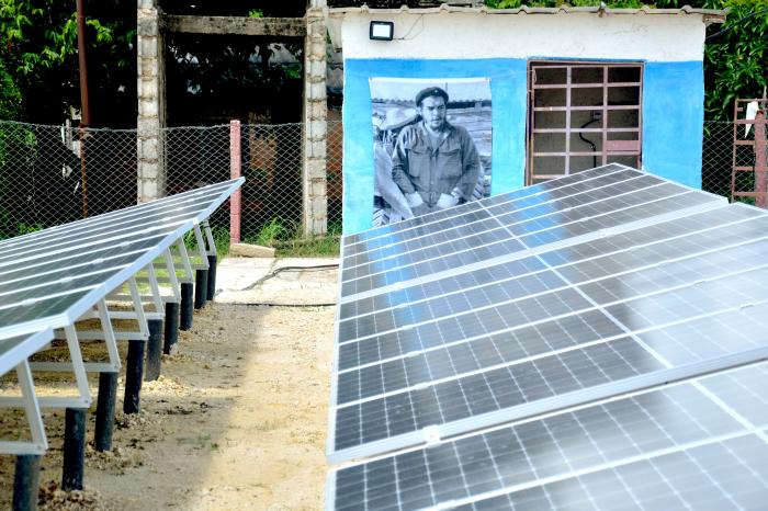 El tema energético posee un carácter prioritario, estratégico, y también de urgencia en Cuba. Ricardo López Hevia