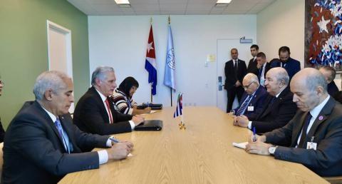 DC CON SU HOMOLOGO ARGELINO   ONU