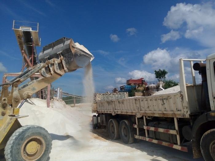 CONSTRUCCIÓN