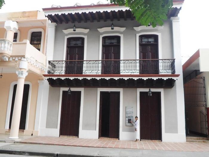 Inaugurada como institución museística el 30 de septiembre de 1968, la Casa Natal de Carlos Manuel de Céspedes es un sitio de obligada visita para quienes quieran ahondar en la espiritualidad de una nación.