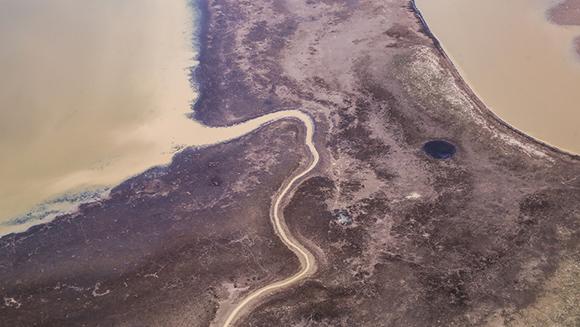 Vista aérea del río Amazonas en la región de Parintins, estado de Amazonas.