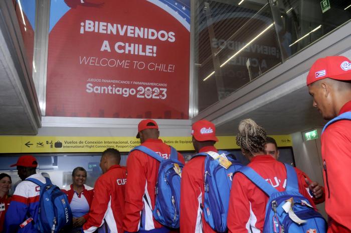 Bienvenida de la delegación cubana a Santiago de Chile en los XIX Juegos Panamericanos 