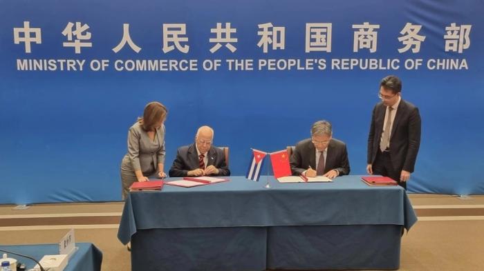 China y Cuba en la  XXX Sesión de la Comisión Intergubernamental