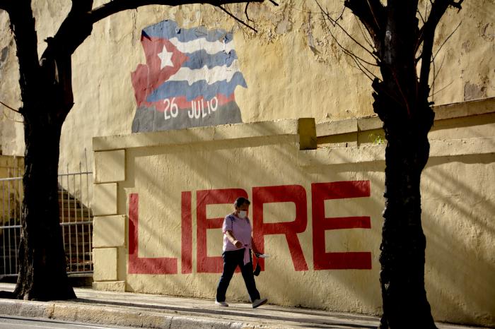 Calle 23 entre M y N, La Habana.