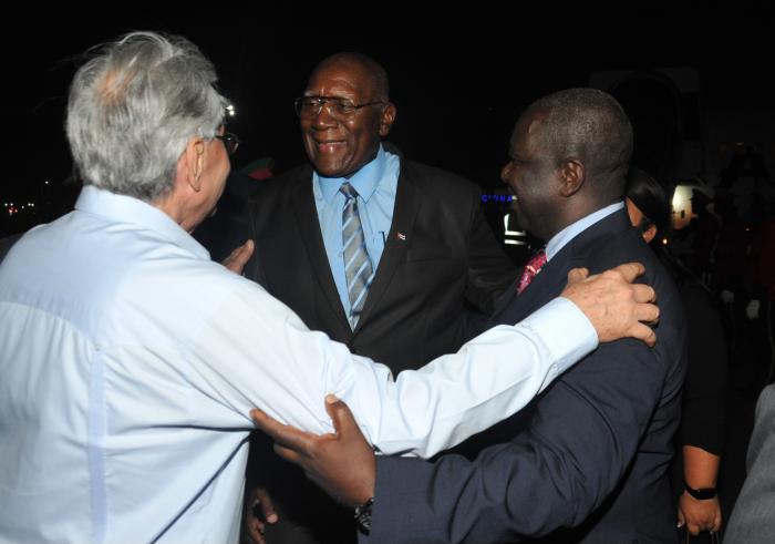 Valdez Mesa Llegada a Guinea Bissau