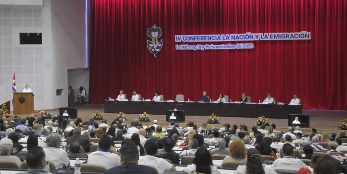 IV Conferencia la Nacion y la Emigracion,estando presente miguel diaz Canel Primer secretario del Comite Central PCC y Presidente de la Republica de Cuba con las palabras de inauguracion Bruno Rodriguez Parrilla Ministro de Relaciones Exteriores.
