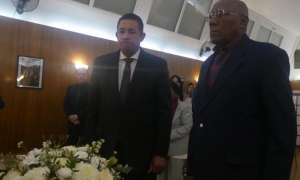 tributo a Fidel en Francia