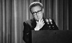 henry-kissinger